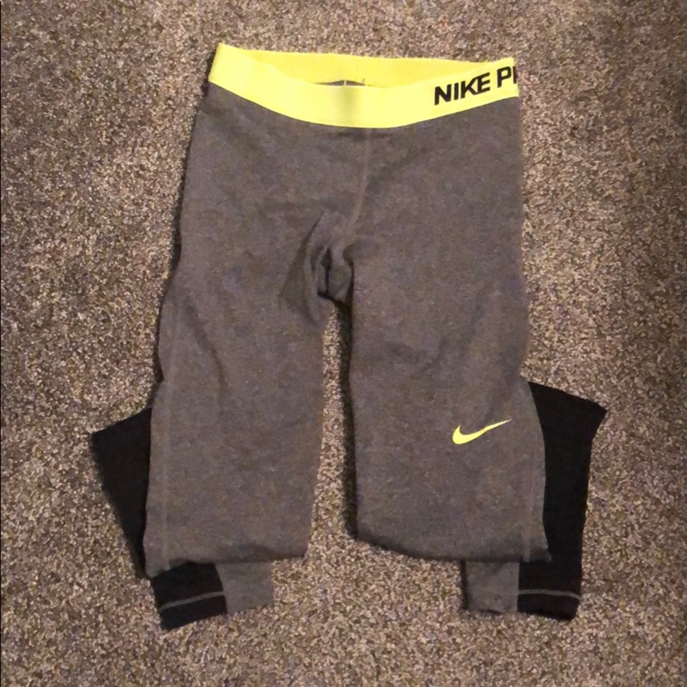 Nike pro leggings-fleece interior